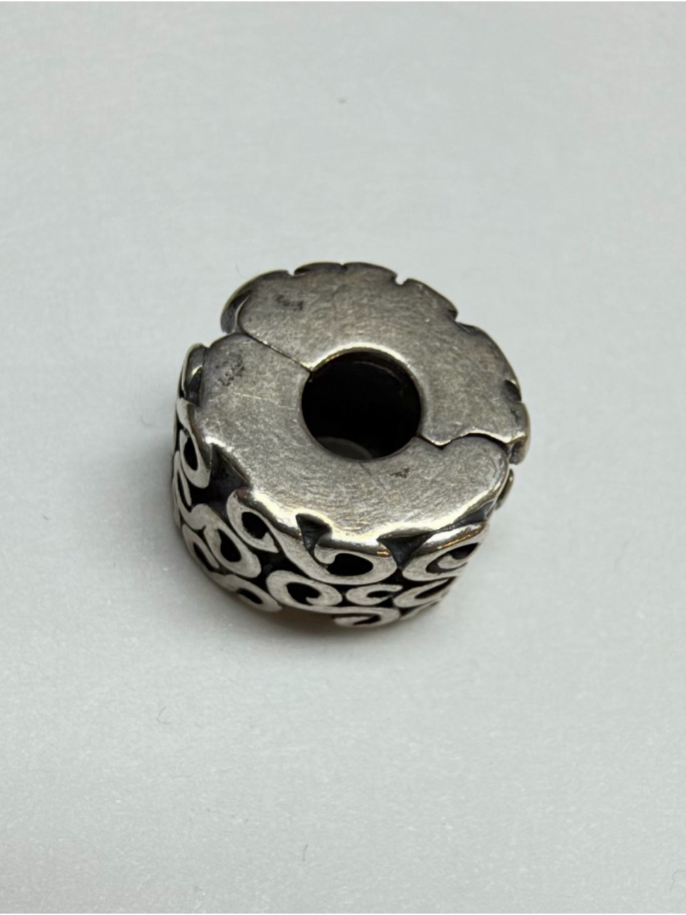 Pandora Sterling Silver Swirl S Clip-On Charm 790338 - Picture 2 of 3